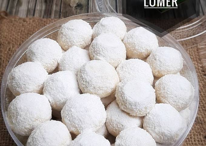 145. Cheesy Snow Ball Lumer (putri salju lumer)