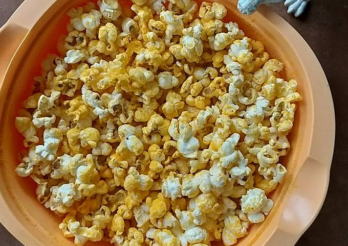 Resep Popcorn rasa keju oleh Roro Woelan - Cookpad
