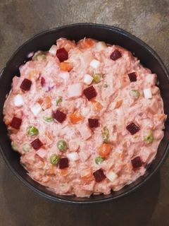 Foto di Insalata russa alla barbabietola