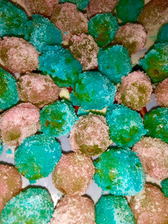 A picture of Starburst “crack” grapes.
