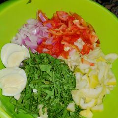 A picture of Salad of the day.
