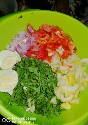A picture of Salad of the day.