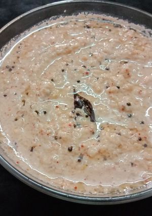 A picture of Coconut and peanut chutney.