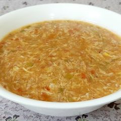A picture of Hot & sour soup.