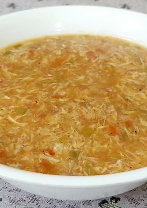 A picture of Hot & sour soup.