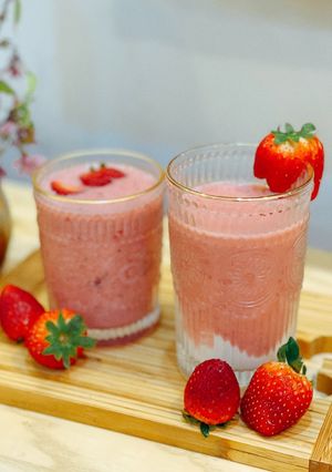 Hình của món Sinh tố dâu tây.