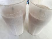 Una foto de milkshake de crema