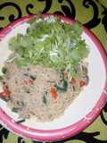 Noodles and lettus