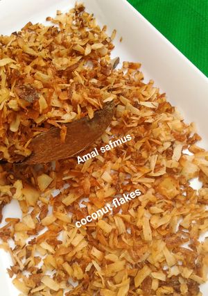 A picture of TOASTED SWEET COCONUT FLAKES(KWAKUMETI).