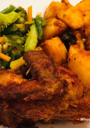 A picture of Whosayna’s Spicy Fried Chicken.