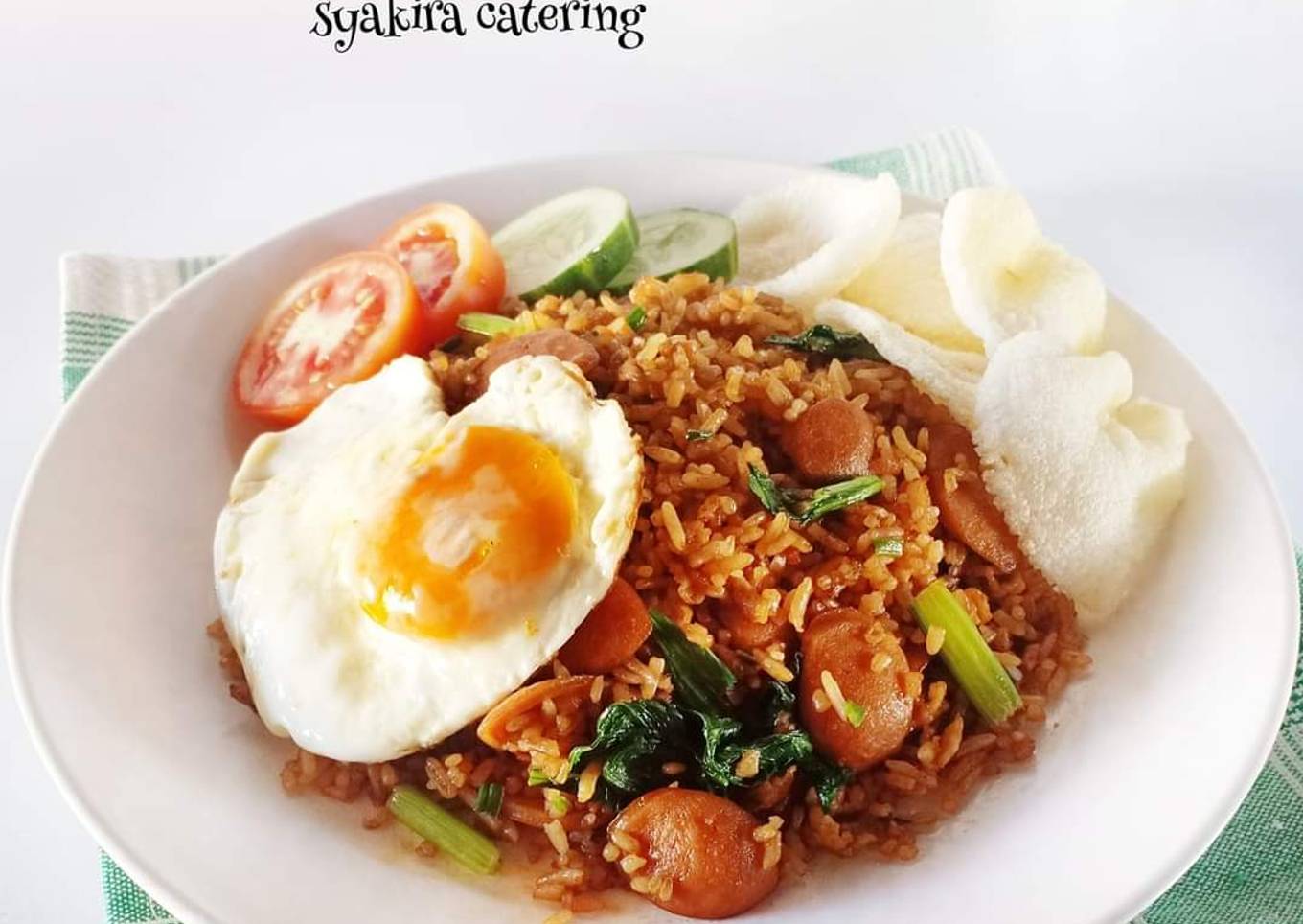 Langkah Mudah untuk Menyiapkan Nasi goreng ekonomis ala abang-abang,
Bisa Manjain Lidah