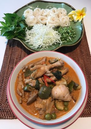 รูปของ ขนมจีนแกงไก่