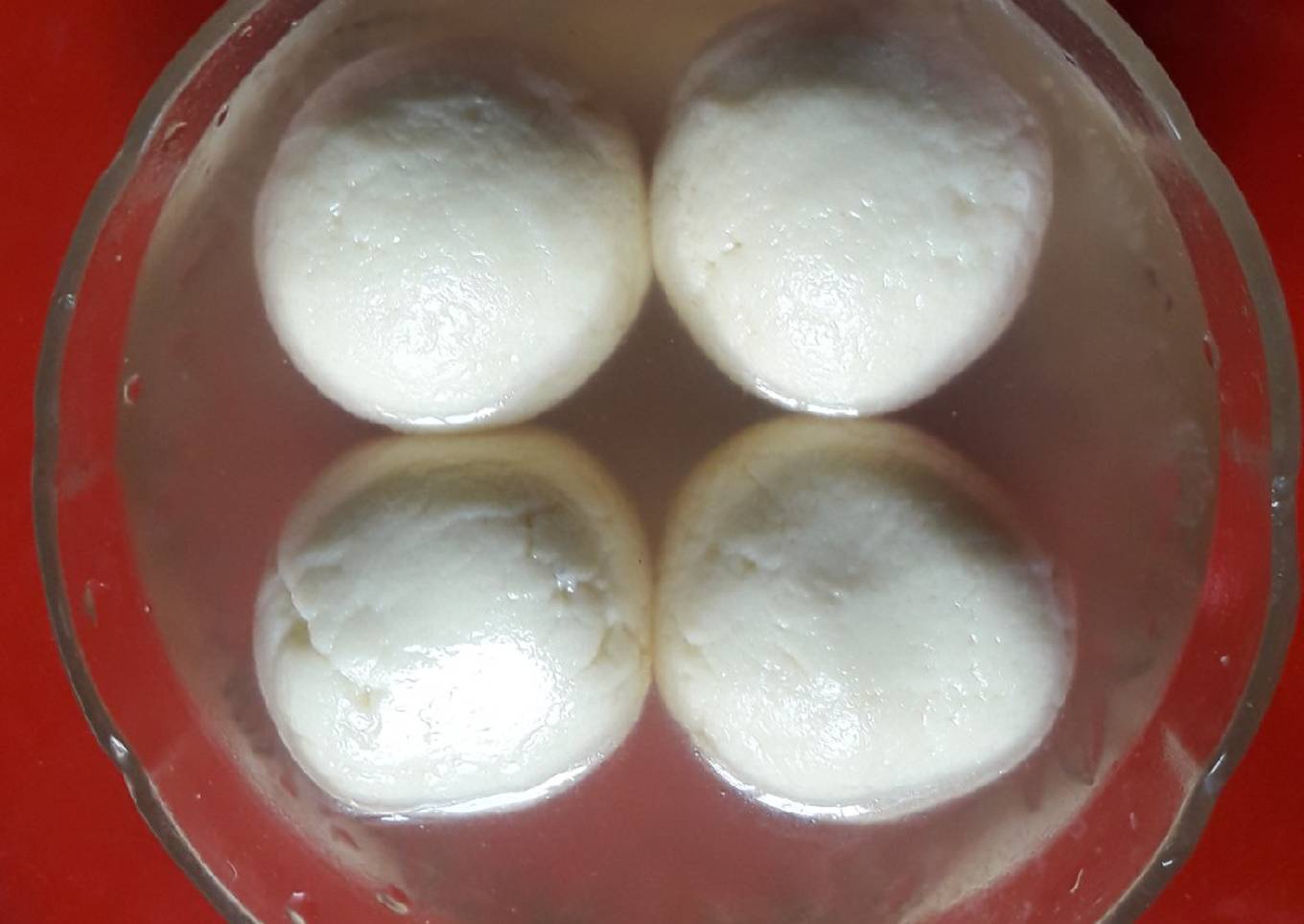 Kolkata famous rasgulla
