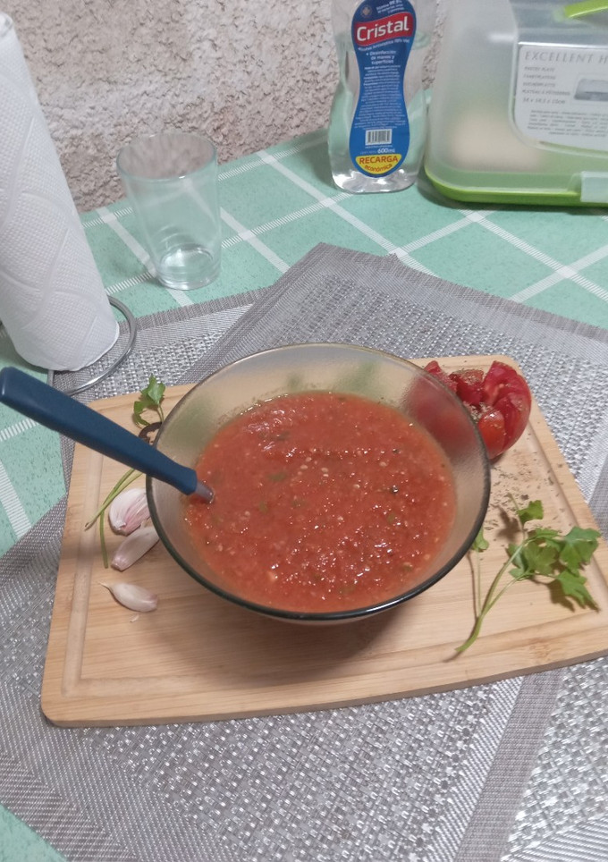 Una foto de SALSA DE TOMATE 🍅