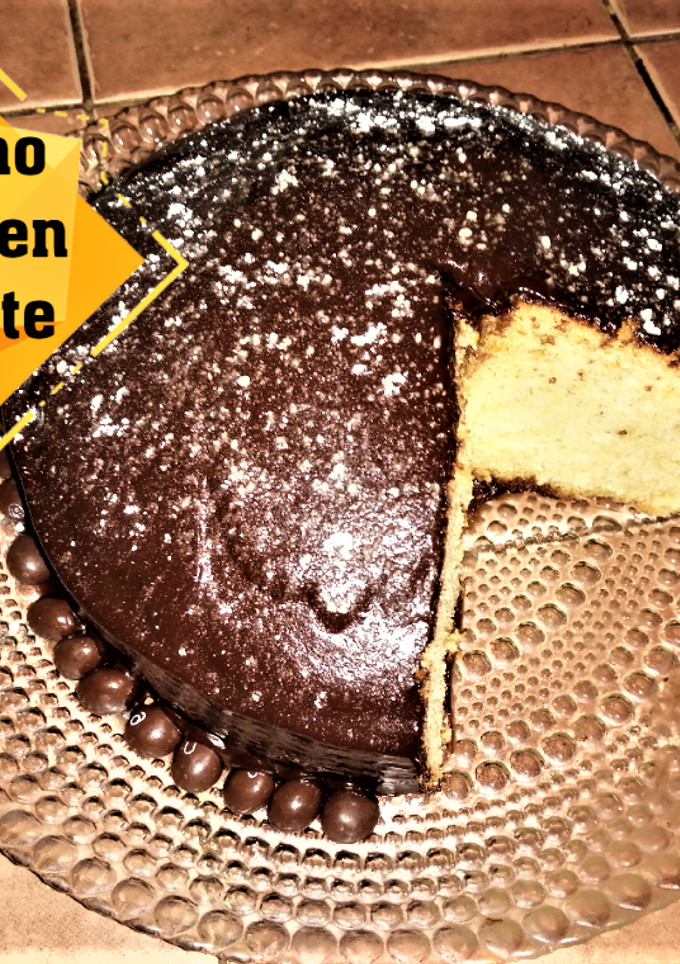 Una foto de Bizcocho bañado en chocolate