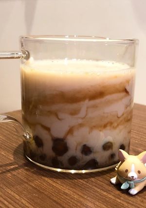 A picture of Brown Sugar Boba Milk Tea 🧋 (Homemade Tapioca Pearls).