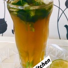 A picture of ICED GREEN TEA:.