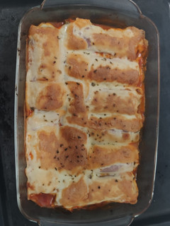 Una foto de Canelones de jamón York y verduras
