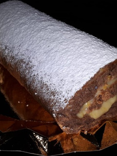 Una foto de Brazo de gitano de chocolate y crema pastelera 🍊 (de calabaza)