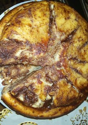 A picture of Pressure cooker Cinnamon cake.