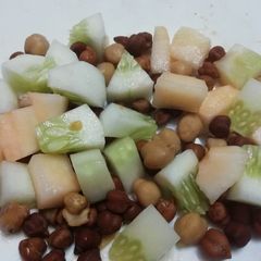 A picture of Chana Chat.