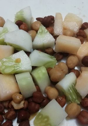 A picture of Chana Chat.