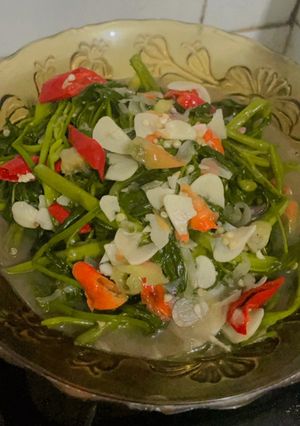 Foto resep Cah kangkung / tumis kangkung ala anik