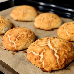 A picture of Dutch Crunch ver. 1: Bread.