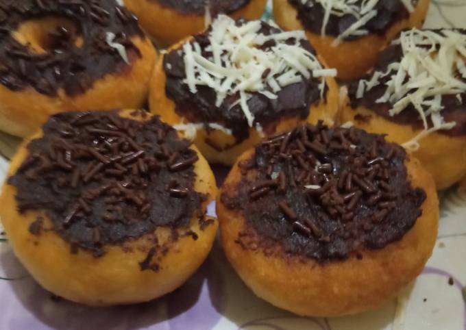 Langkah Mudah untuk Membuat Donat mini tanpa telur, Enak