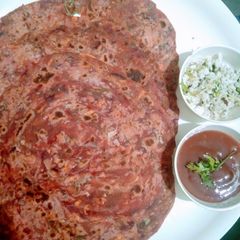 A picture of Beetroot cabbage paratha.