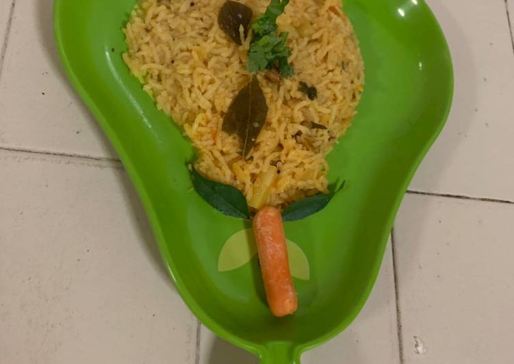 Step-by-Step Guide to Make Cooking Masala Khichdi
