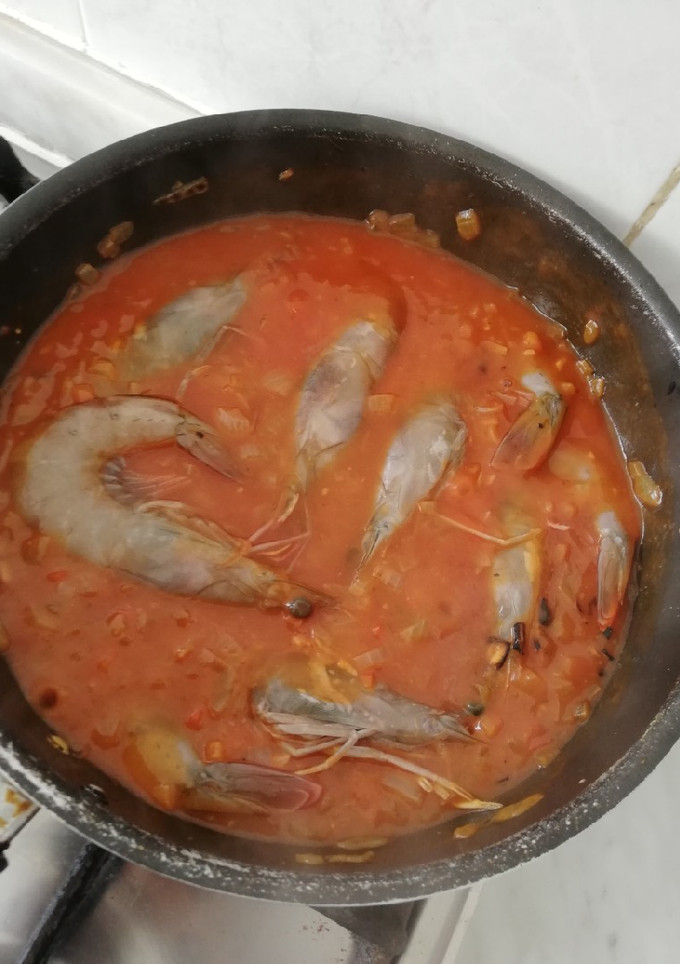 Una foto de Langostinos al Whisky
