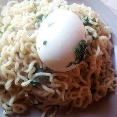 Noodles with egg A picture of Noodles with egg.