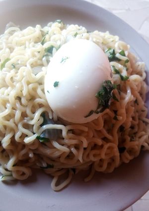 A picture of Noodles with egg.
