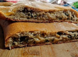 Una foto de CALZONE de 🍆🥒Berenjenas y Calabacín...!