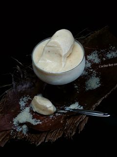Una foto de Helado de almendra elaborado con robot de cocina M.C.PLUS