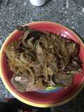 Chuletas encebolladas