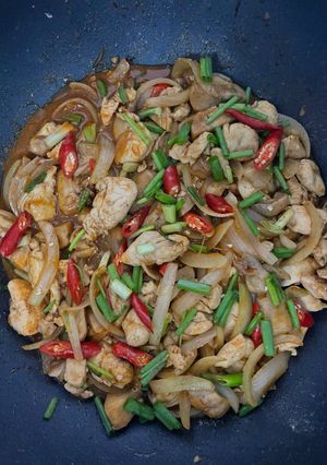 รูปของ ไก่ผัดพริกเผา สูตรคลีน
