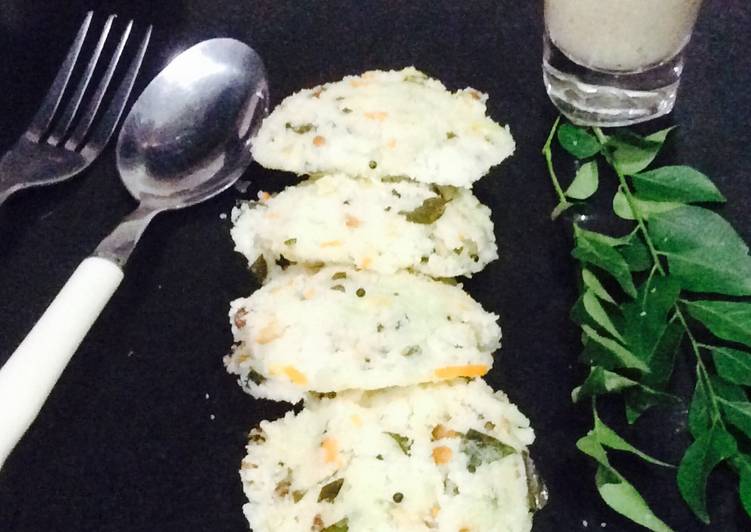 Recipe: Perfect Bottle gourd &amp; samak rice Idli