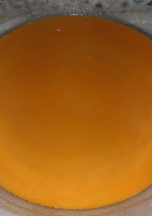 Una foto de 🥣Fumet de langostinos🦐🥕
