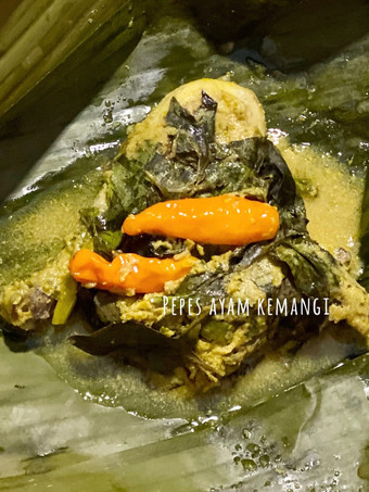 Bagaimana Membuat Pepes Ayam Kemangi (bumbu kuning tanpa santan) Untuk Pemula