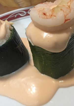 Foto principal de Calabacines rellenos, con salsa cocktail