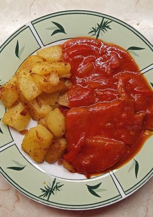 Lecsós szelet burgonyával recept fotója