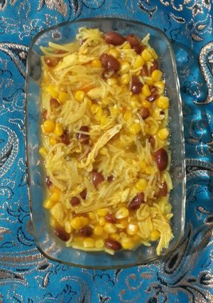 عکسی از دستور سوپ مرغ و ذرت🥣🐔🌽