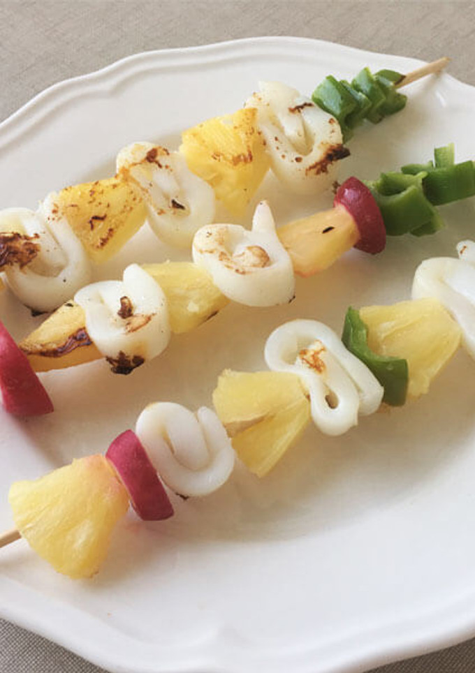 Una foto de Brochetas de Sepia con Aceite de Coco