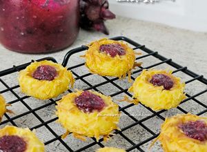Foto resep Rosella Thumbprint Cookies