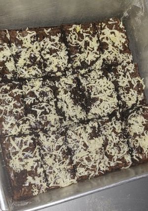 Foto resep Brownies Panggang Shiny Crust