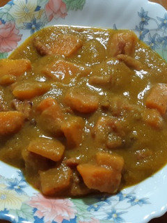 Una foto de Puré de lentejas con calabaza salteada y bacon