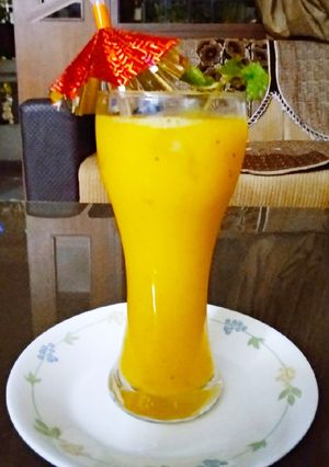 A picture of Homemade Maaza.