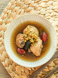 【老菜脯綠豆雞湯】小滿節氣燉湯,清爽開胃好滋味 的食譜成品照片